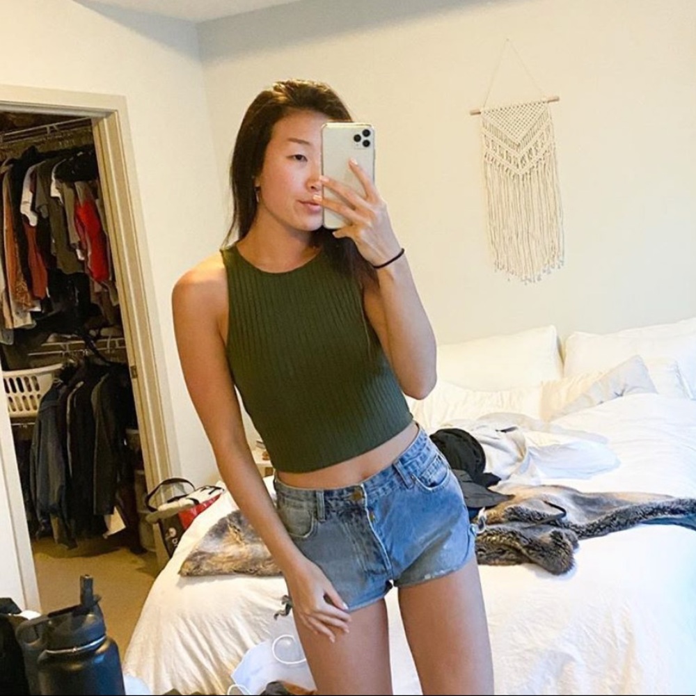 Forever 21 Green Cropped Tank